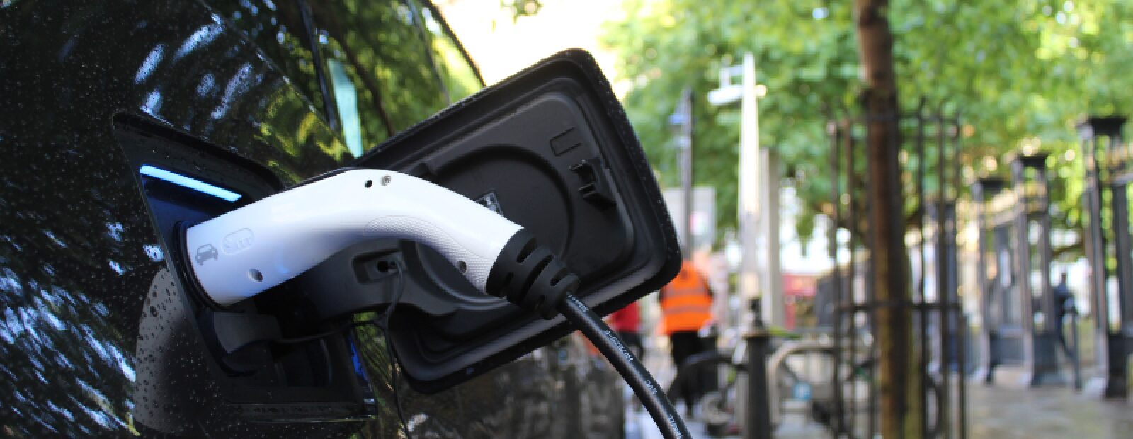 Something feels off: are we solving the right problems in urban climate finance?
